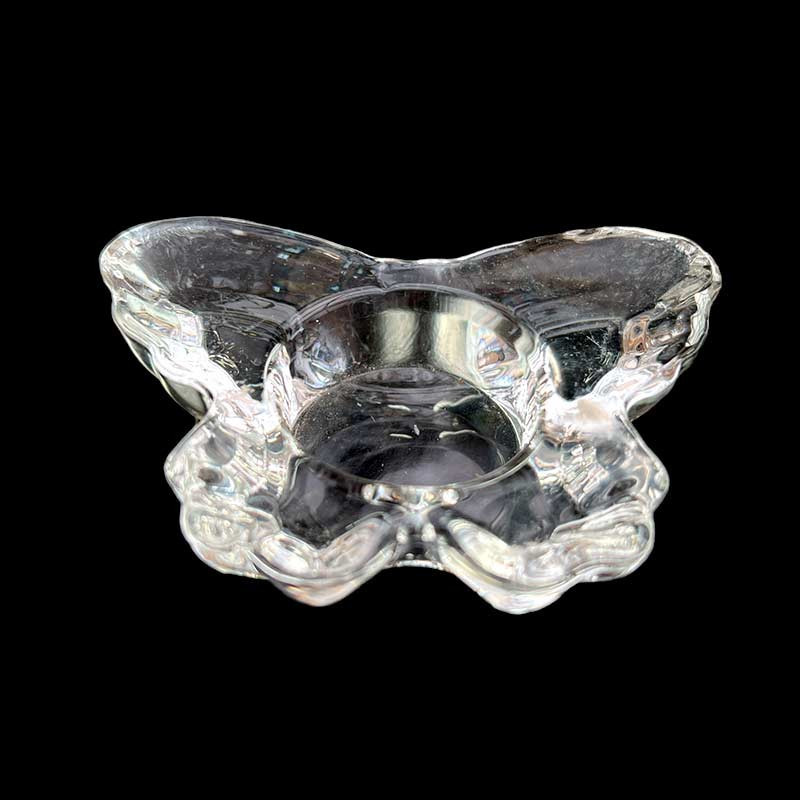 Beau cendrier en cristal / verre soufflé épais vintage années 70/80' en forme de papillon Beau cendrier en cristal / verre soufflé épais vintage années 70/80' en forme de papillon
