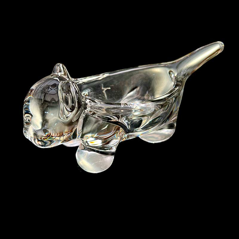 Beau cendrier en cristal / verre soufflé épais vintage années 60/80' en forme de Bébé tigre Beau cendrier en cristal / verre soufflé épais vintage années 60/80' en forme de Bébé tigre