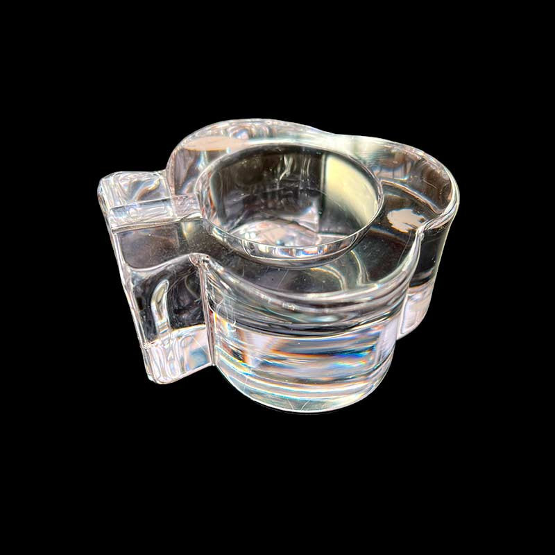 Beau cendrier en cristal / verre soufflé épais vintage années 60/80' en forme de trèfle à trois feuilles Beau cendrier en cristal / verre soufflé épais vintage années 60/80' en forme de trèfle à trois feuilles