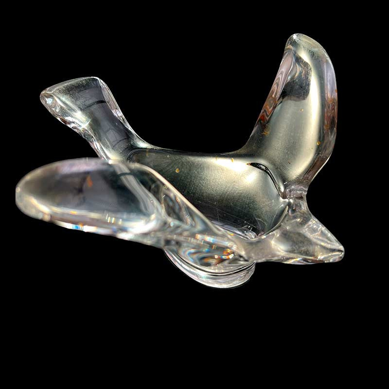 Beau cendrier en cristal / verre soufflé épais vintage années 60/80' en forme d'oiseau Beau cendrier en cristal / verre soufflé épais vintage années 60/80' en forme d'oiseau