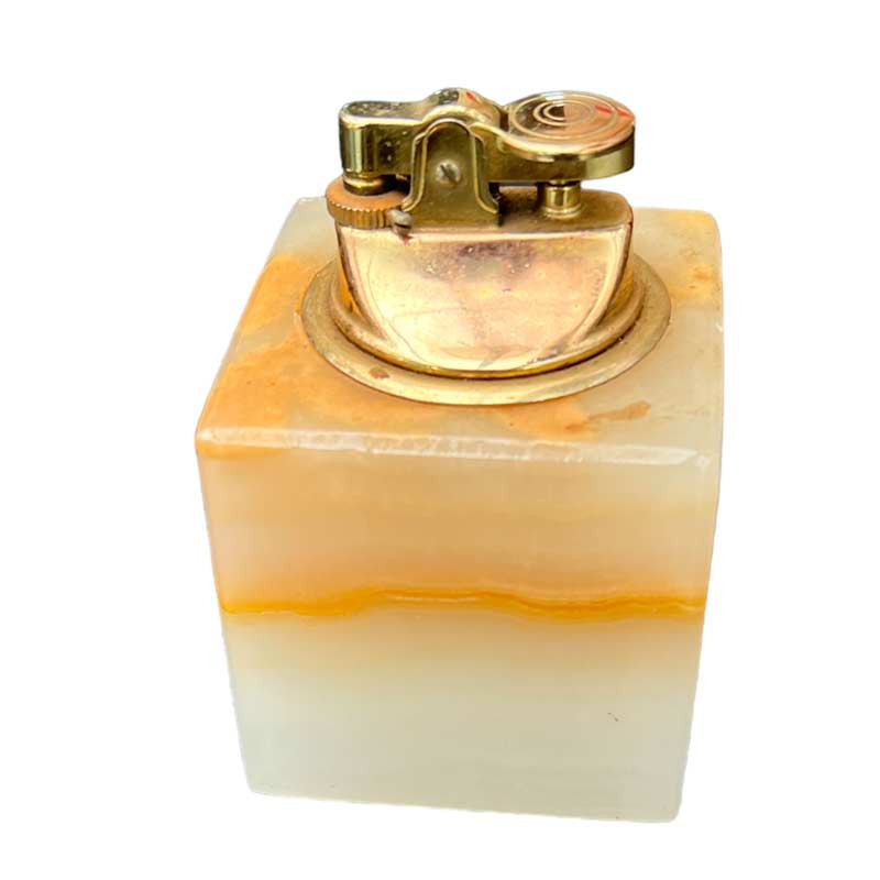 Beau briquet Albâtre / Agathe jaune et blanc carré vintage années 80' Beau briquet Albâtre / Agathe jaune et blanc carré vintage années 80'