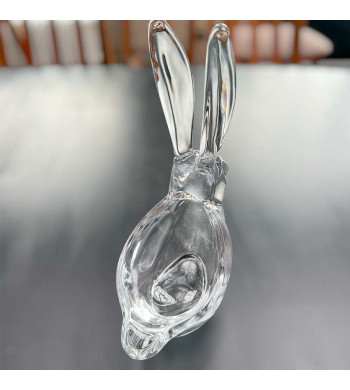 Adorable cendrier, porte pipe, vide poche pour ce lièvre en verre d'art au plomb clair des années 70'