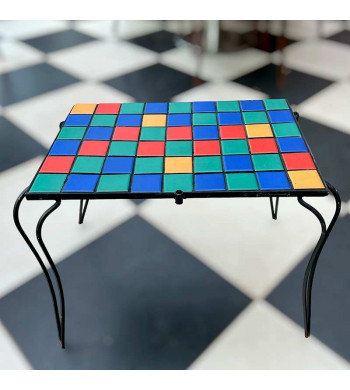 Table basse d'appoint avec plateau en céramique coloré sur fer forgé années 1960'